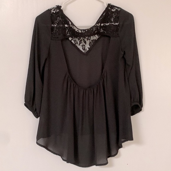 Soprano Lace Top Black - Picture 2 of 3